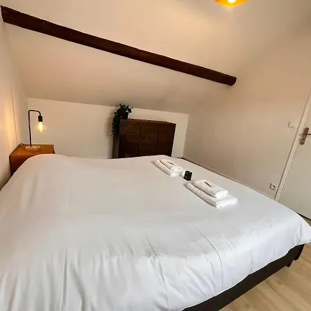 E - Au Petit Bonheur Cosy Proche Du Centre-ville