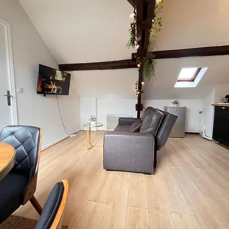 Apartment E - Au Petit Bonheur Cosy Proche Du Centre-ville *